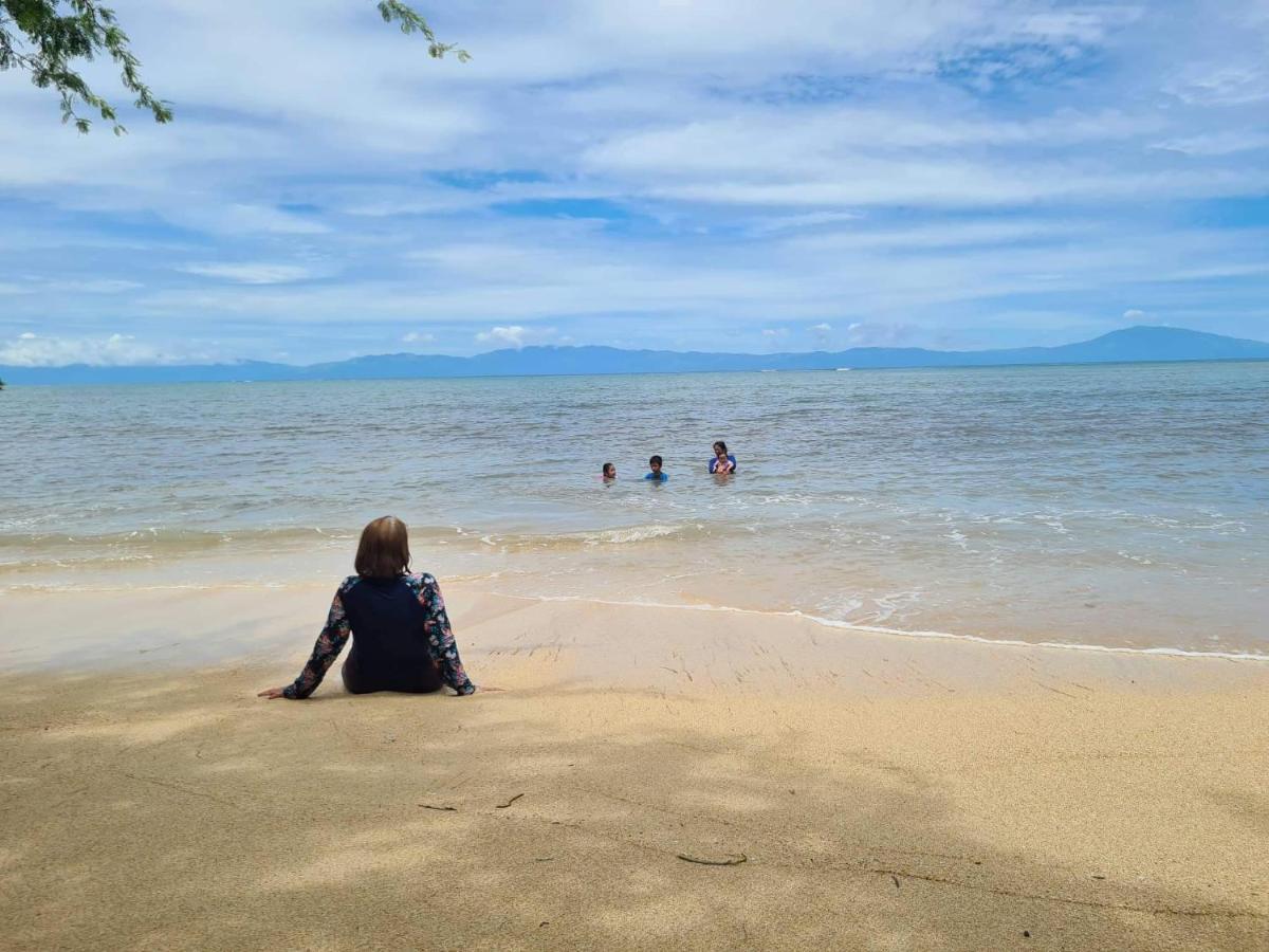 Calatagan'S Bahay Kubo - With Beach Access Exterior photo
